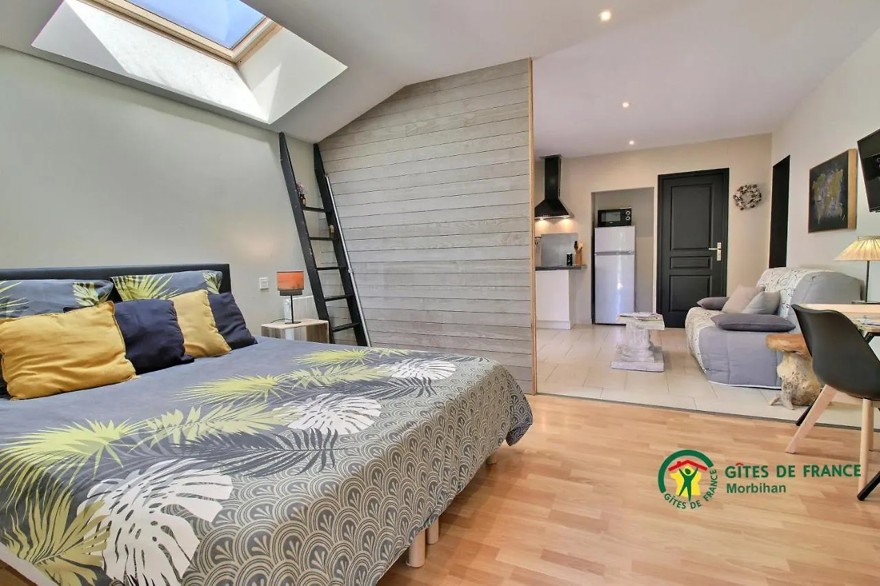 Aux Matins Du Bonheur Appartement Surzur 0*,  Frankrijk
